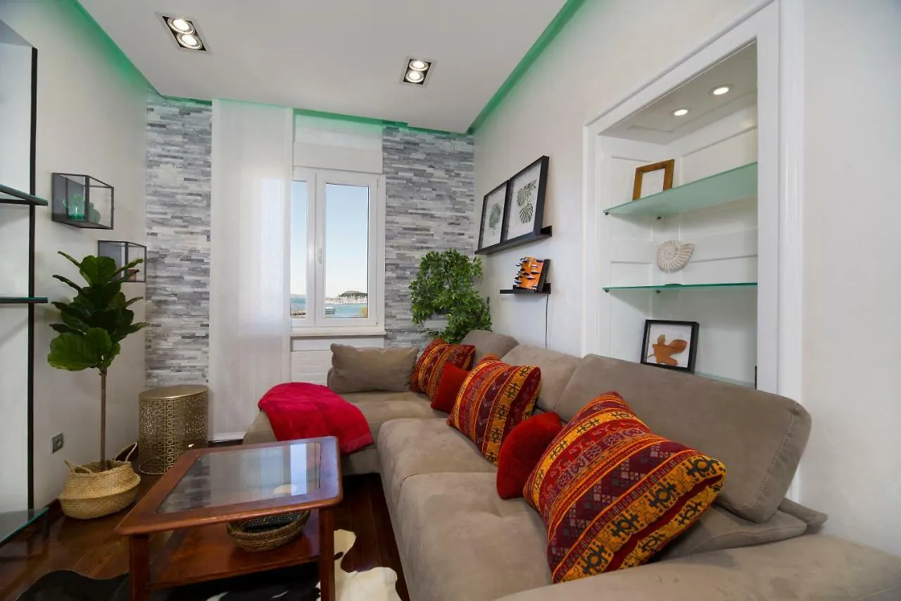 Sun Spalato Central Art Apartment Split